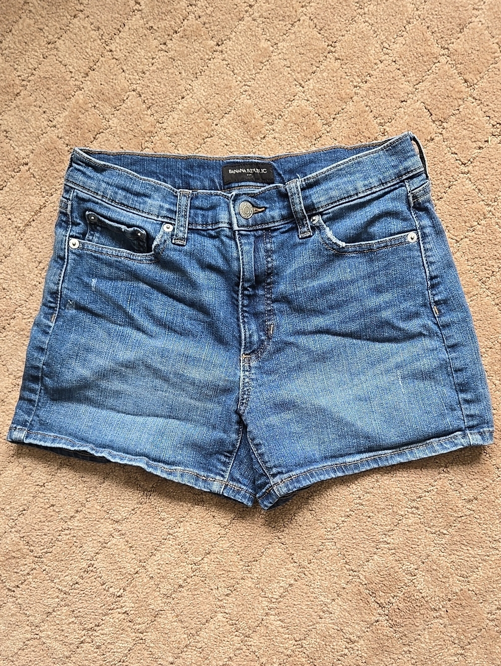 Banana Republic Medium Blue Denim Women’s Shorts
